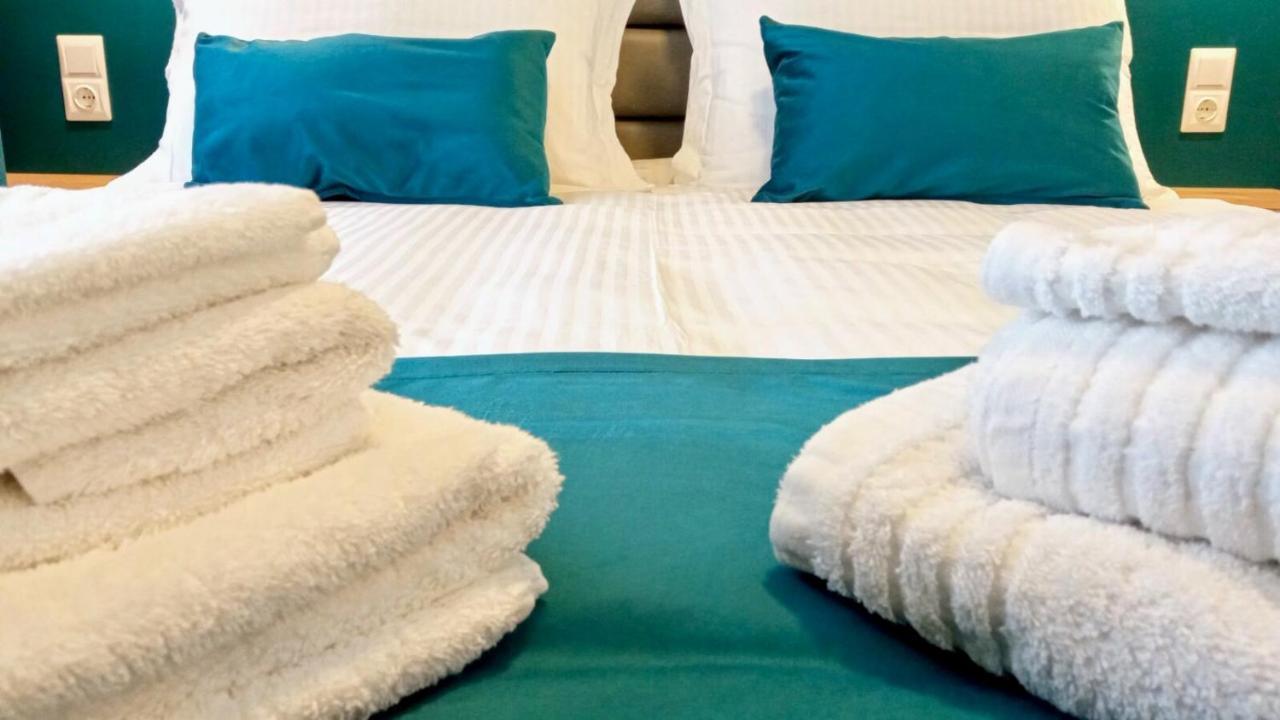 Epan Luxury Apartments テッサロニキ エクステリア 写真